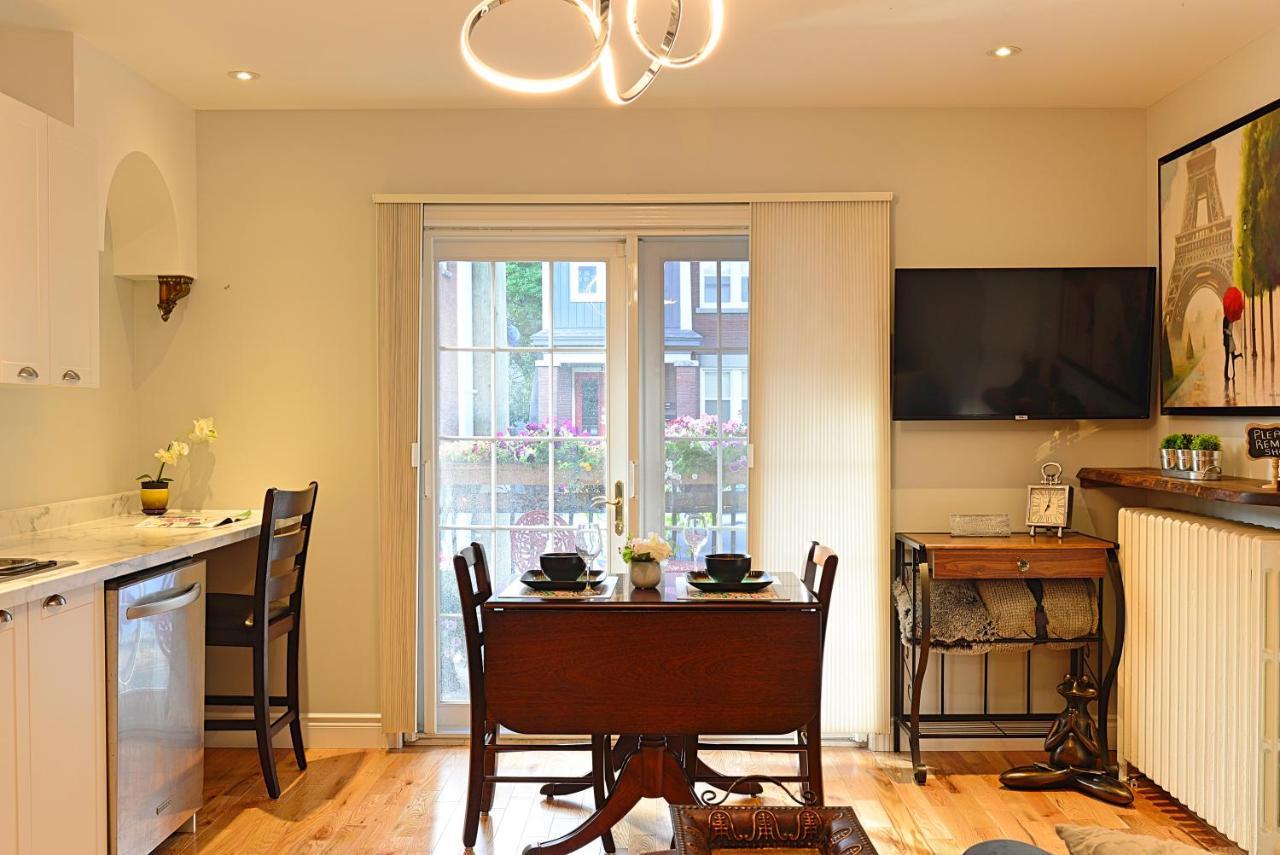 Ottawa Downtown Executive Apartment Retreat With Private Balcony Near Bank Street - Sleep Max 2 外观 照片