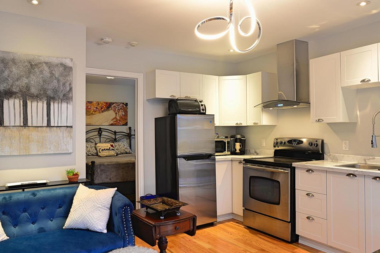 Ottawa Downtown Executive Apartment Retreat With Private Balcony Near Bank Street - Sleep Max 2 外观 照片