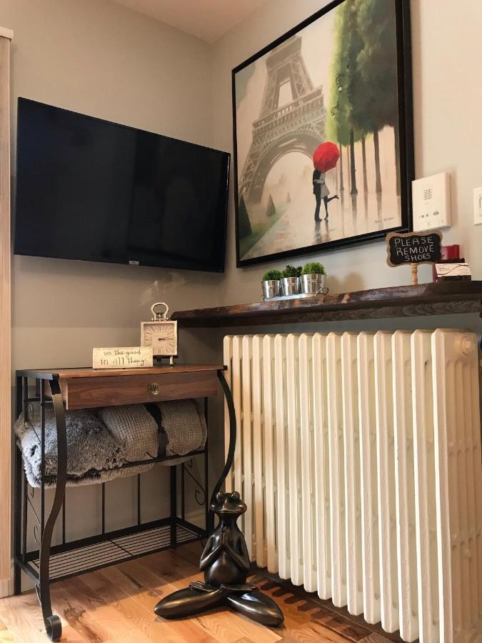 Ottawa Downtown Executive Apartment Retreat With Private Balcony Near Bank Street - Sleep Max 2 外观 照片
